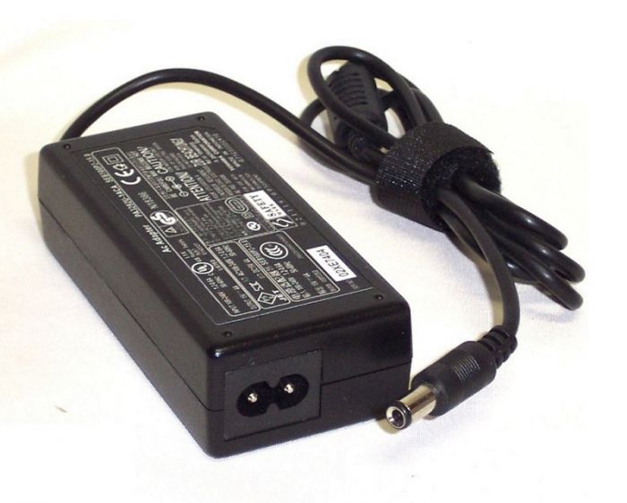 Dell 65W AC Adapter Charger 3.0mm Tip