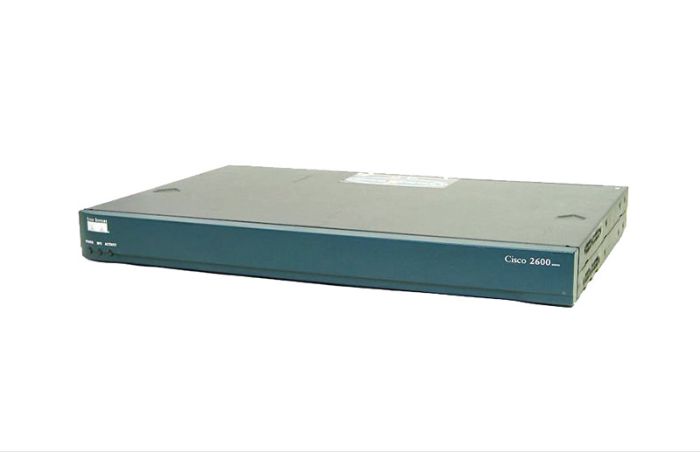 Cisco 2611XM Modular Access Router 2 x 10/100Base-TX LAN 1 x Network Module 1 x AIM 2 x WIC Router