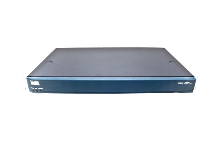Cisco 2651 Modular Access Router 2 x 10/100Base-TX LAN 2 x WIC 1 x Network Module 1 x AIM Access Router